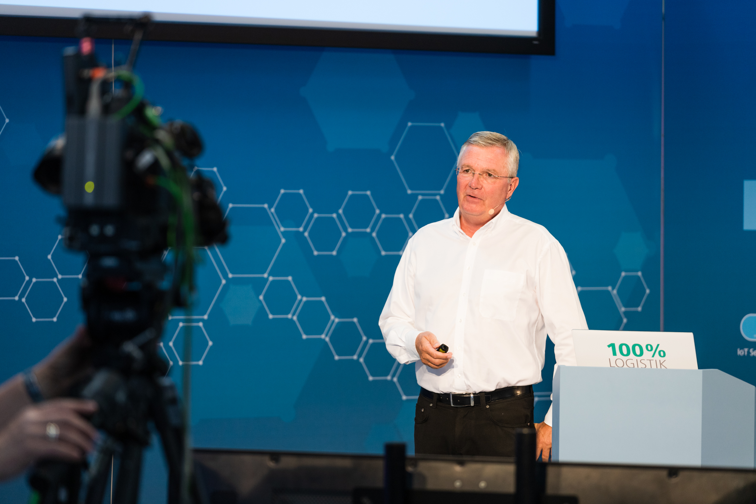 Pressemitteilung_ZuKo_Prof. ten Hompel beim Start des Kongresses